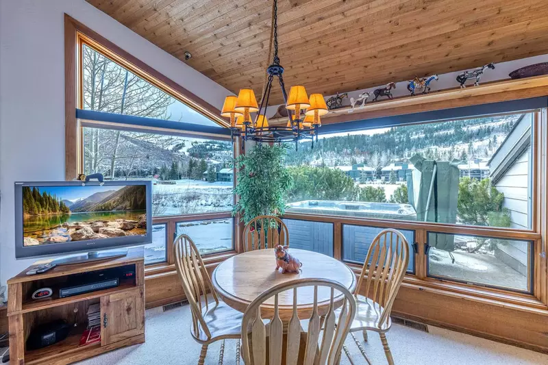 Deer Valley Fawngrove 1486