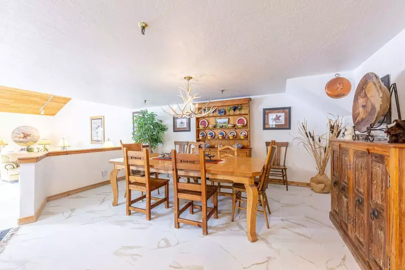 Deer Valley Fawngrove 1486