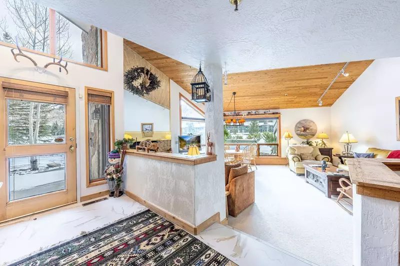 Deer Valley Fawngrove 1486